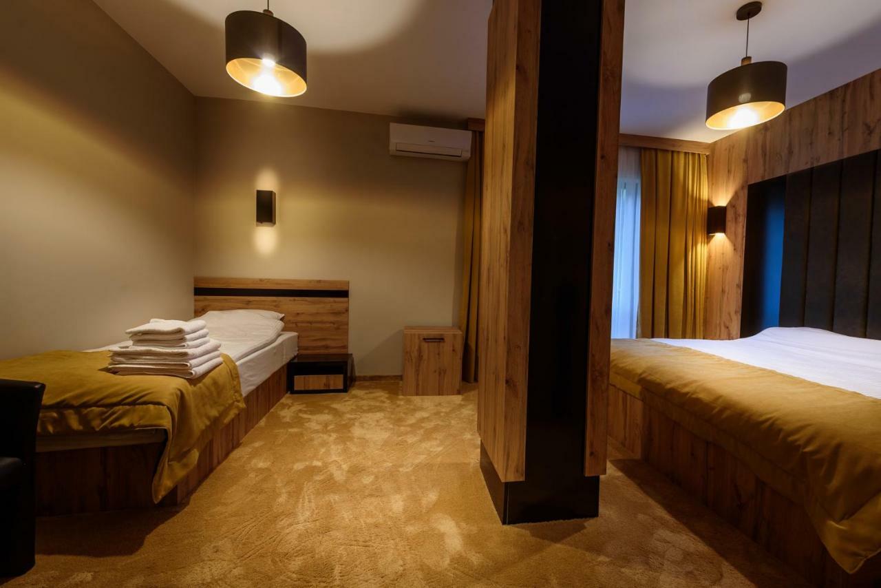 Resort Ujevara E Drinit Печ Екстериор снимка