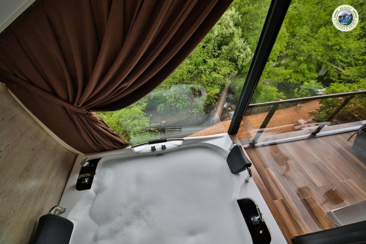 Resort Ujevara E Drinit Печ Екстериор снимка